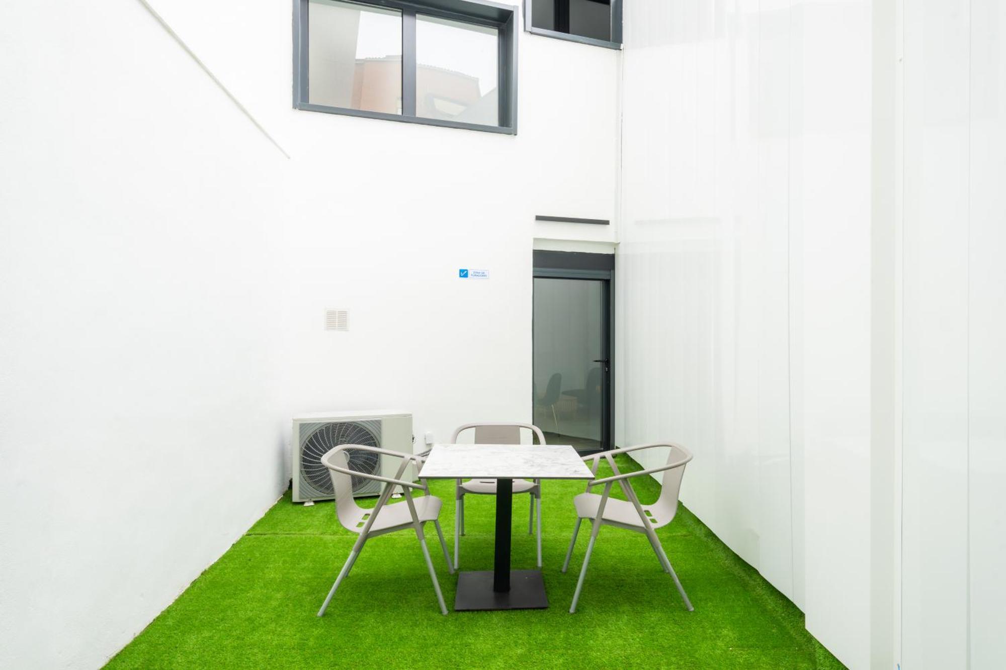Lemon Apartment & Hotels Bernabeu Madrid Extérieur photo